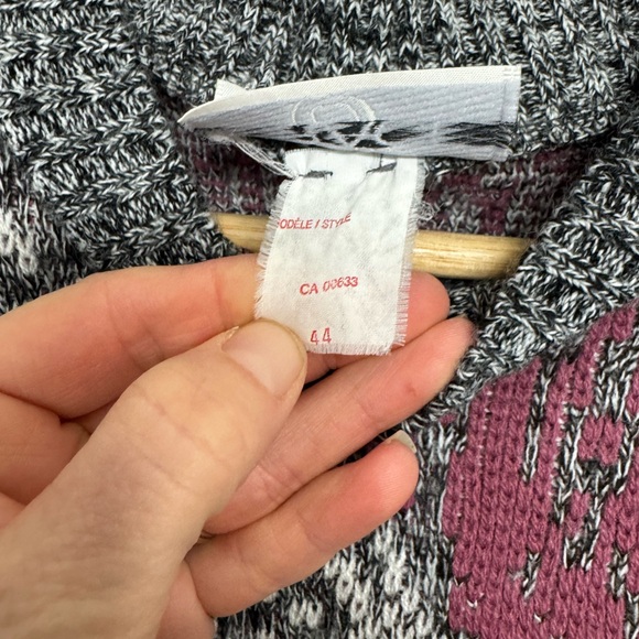 Vintage Grace Oversized Knit Sweater Made in Canada - Picture 5 of 10